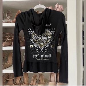 Hard Rock Cafe Black Sweater with Leopard Print